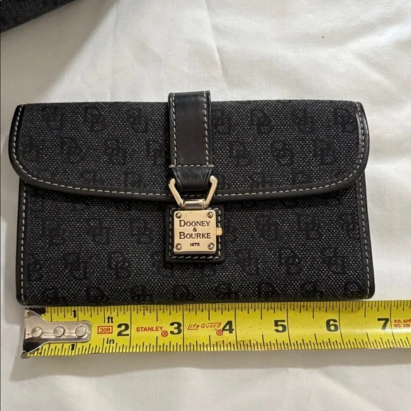 Dooney & Bourke Black Logo Jacquard Satchel with Matching Wallet - Picture 13 of 14